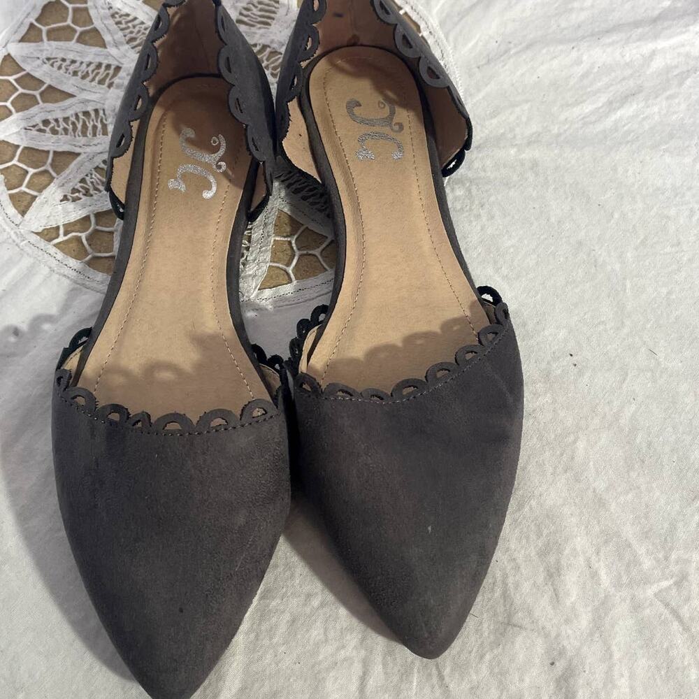 Journee Collection Size 6 Women's Gray Jezlin D'Orsay Flats JC Shoes Scalloped